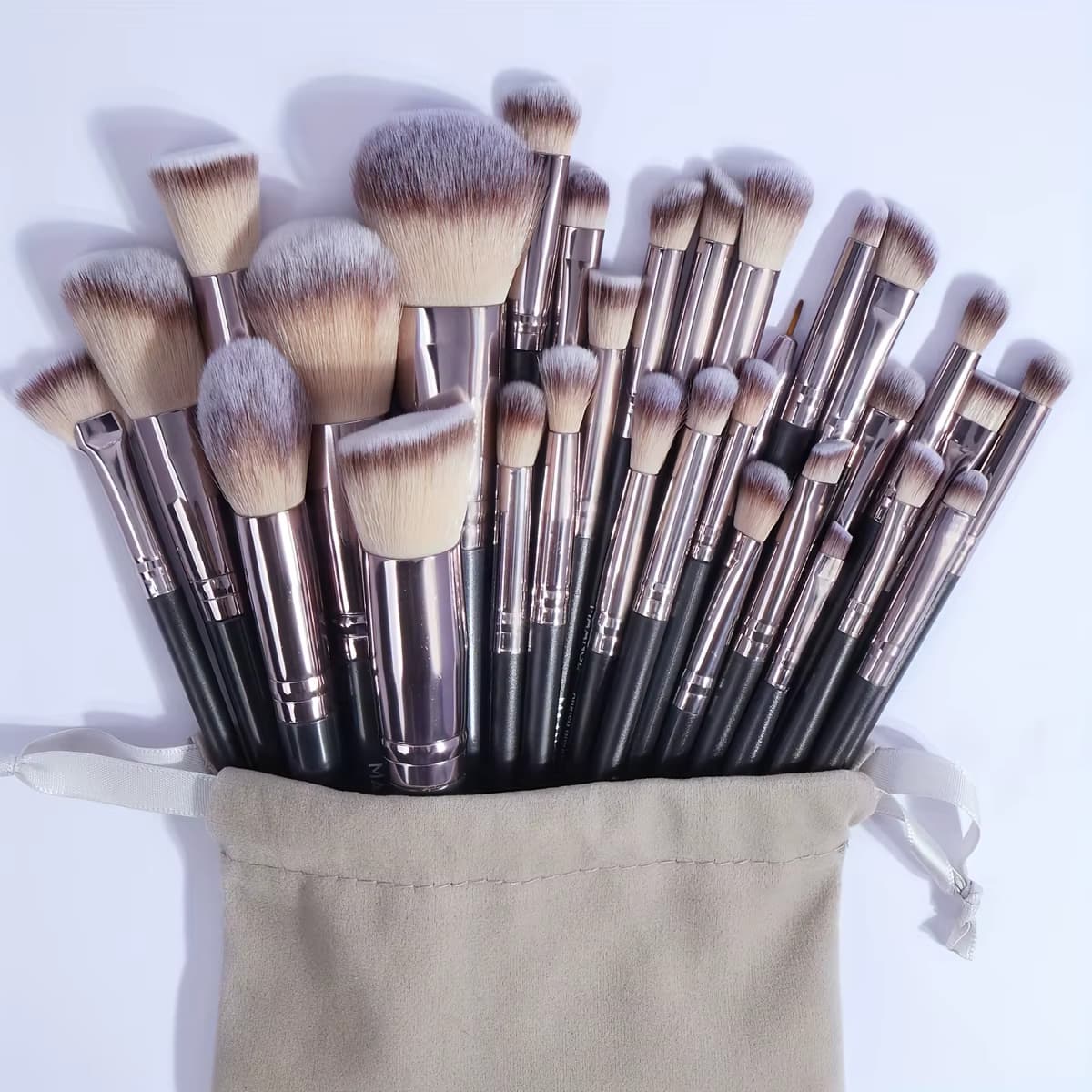 MAANGE 30-teiliges professionelles Make-up-Pinsel-Set, Foundation, Concealer, Lidschatten, Puder, Rouge, Mischpinsel, Beauty-Tools mit Tasche