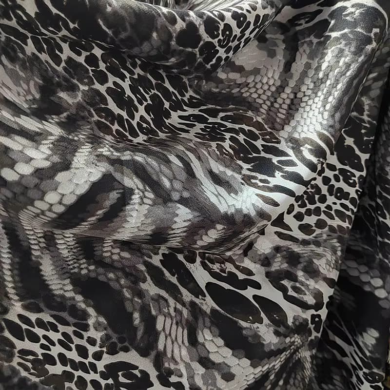 Mode, grauer Chiffon-Stoff mit Leoparden-Schlangenstreifen, DIY-Nähkleid, Hose, Schal, Accessoires, nicht transparentes weiches Chiffon-Tuch
