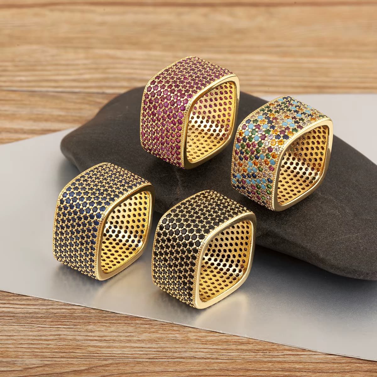 AIBEF Mode 5 Farben Quadratische Form Kristall Ringe Unisex Kupfer Zirkon Schmuck Zubehör Dinner-Party Für Frau Männer Großhandel