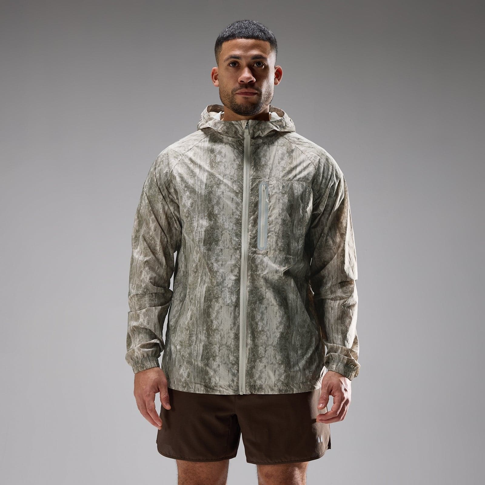 MP Herren Velocity Ultra Leicht Packbare Jacke - Terrafade - XL. Aanbod van Myprotein DE.