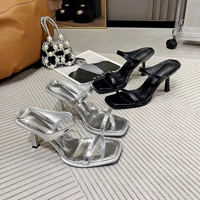 Sommerliche französische Sandalen mit eckiger Zehenpartie für Damen – Neuheit 2026: Stiletto-Design-Sandalen, bequeme High Heels für Bürodamen – Bestseller