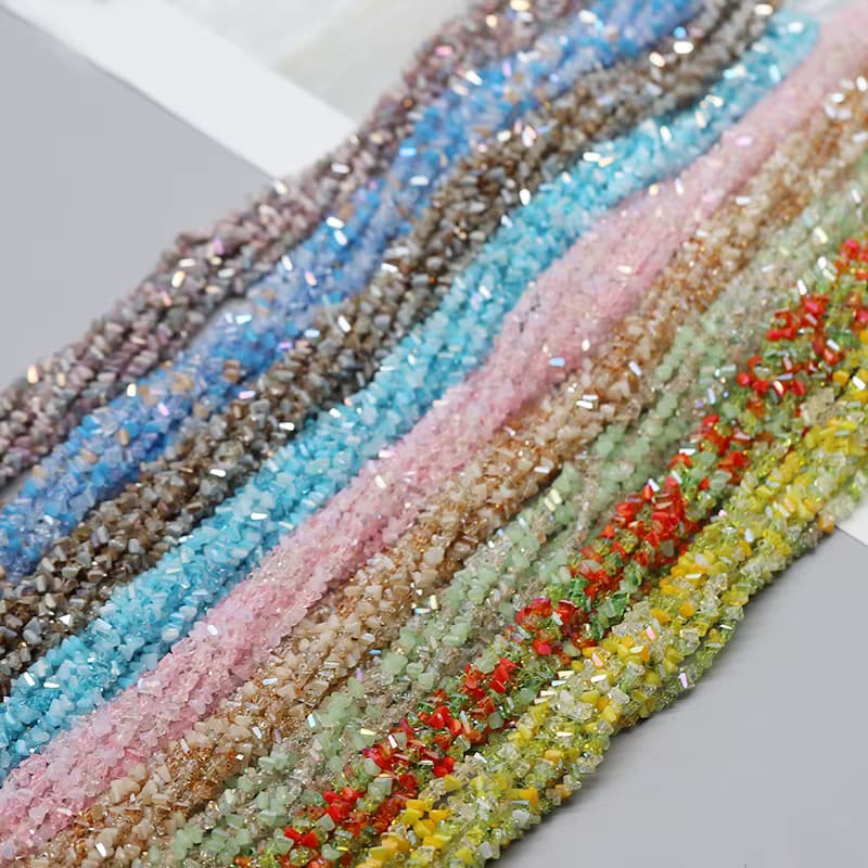 Dreieckige Kristallglasperlen, gemischte Farben, 3 mm, 142 Stück, lose Kristallglasperlen für die Schmuckherstellung, DIY-Ohrringe, Halskette