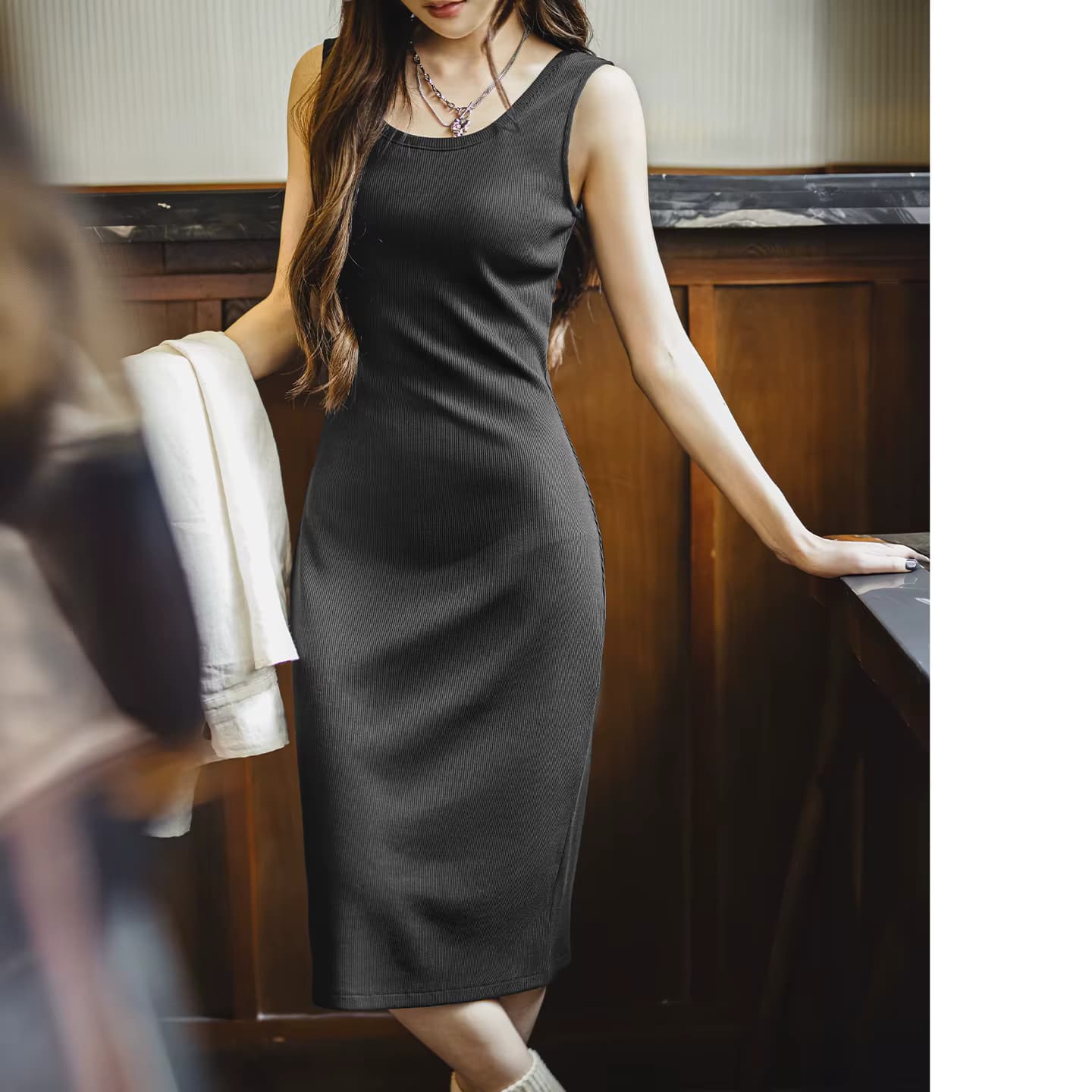 Maden Damen Tank-Kleid mit U-Ausschnitt und breiten Trägern, ärmellos, figurbetont, elegant, lässig, für den Alltag im Sommer