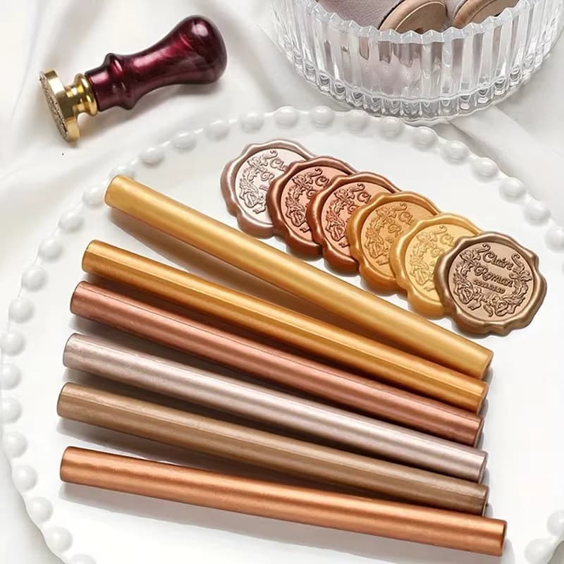 10 Stück/Lot Klebepistole, Siegelwachsstifte für Wachssiegel, Stempel für Hochzeitseinladungen, Karten, Umschläge, Weinpakete, Geschenkverpackung