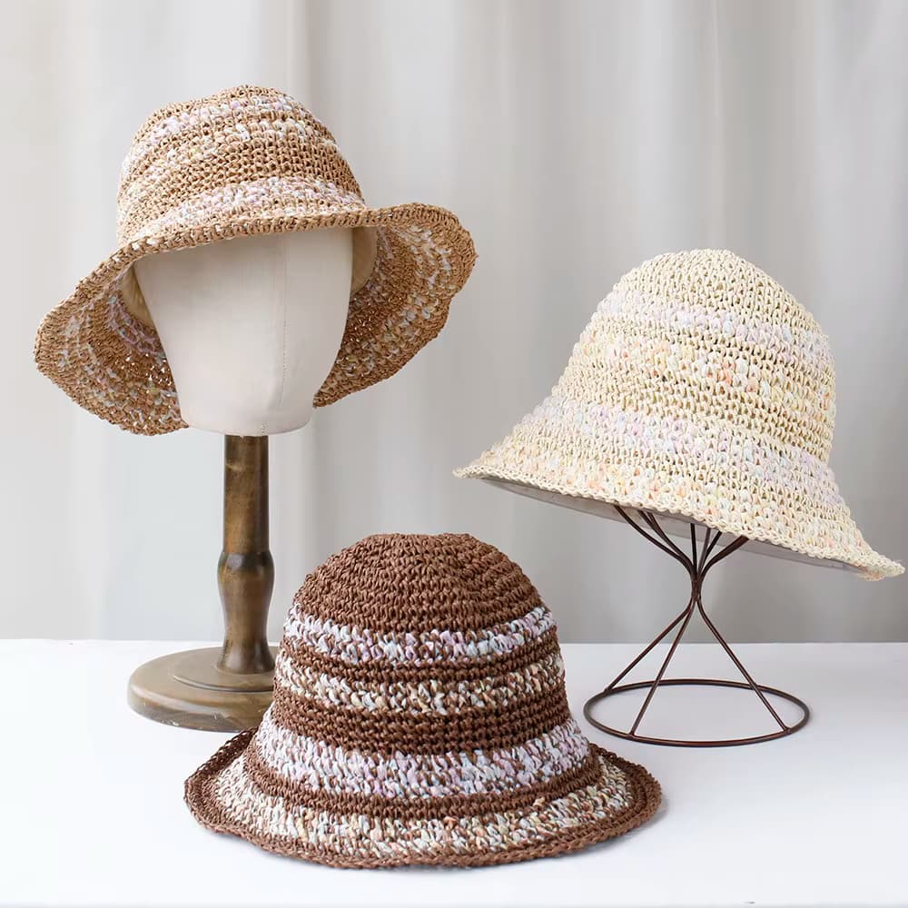 NEUE Frauen Sonnenhut Bunte str Breite Große Krempe Strand Hüte Frauen Sommer Stroh Hut Faltbare Chapeau Femme Strand UV Schutz Kappe
