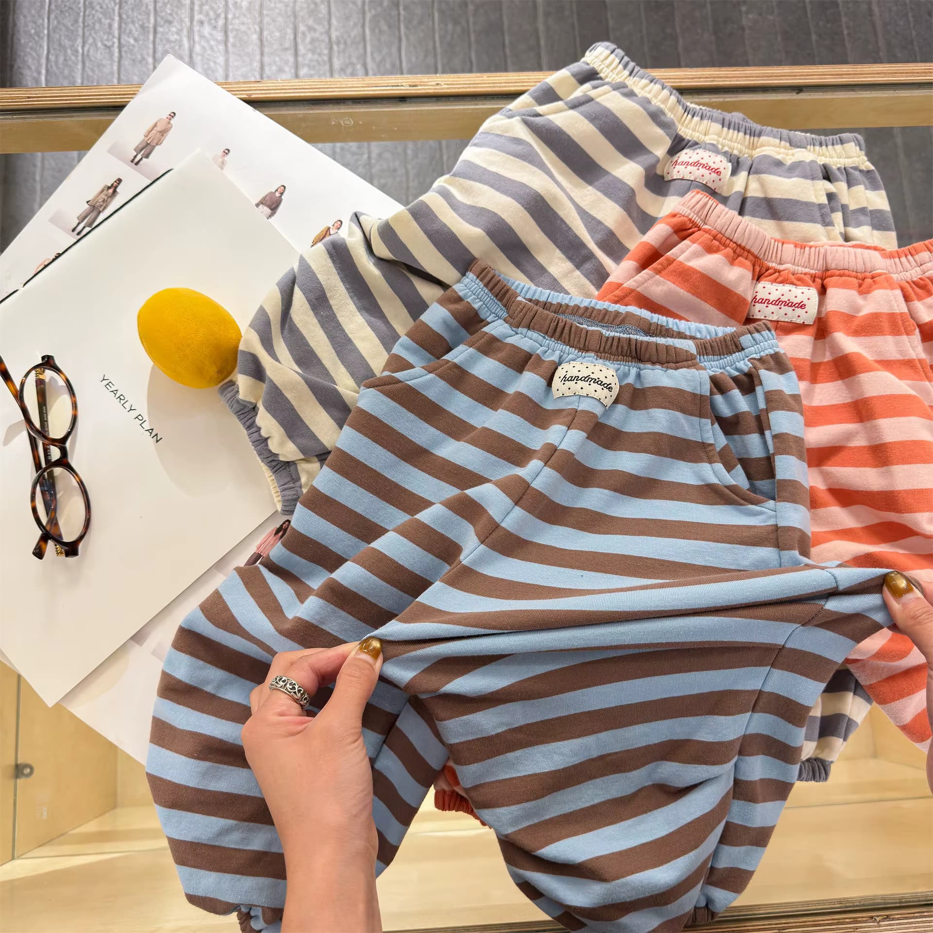 Kinder Gestreifte Hosen Baumwolle Jungen Mädchen Haremshosen Kinder Lockere Freizeithosen Kleinkind Jogginghosen Babykleidung