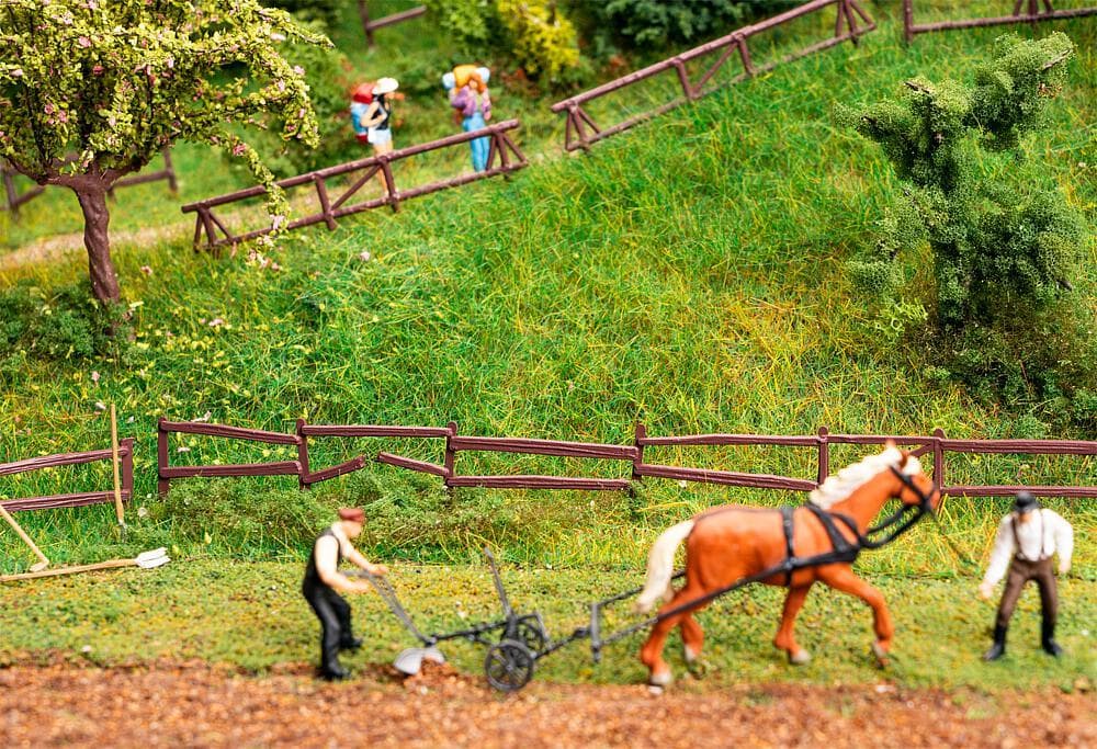 4 Garten- und Feldzaune. Angebot von Modellbau-Universe - die Adresse für Modellbau.