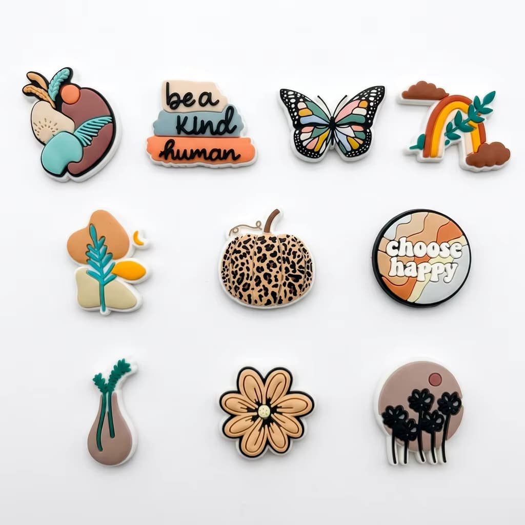 10 Stück Schuhanhänger im Bohemian-Stil mit Schmetterlingen, Regenbogen, Blumen und Kürbissen aus PVC für Clogs, Pins, Lochschuhe, Dekoration, Sandalen, Accessoires