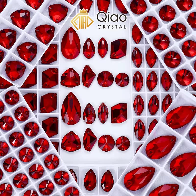 QIAO Galacti Navette Drop Glas-Kristall Siam Nähsteine Flache Rückseite Aufnähbare Strass-Steine für Kleidung und Bekleidung